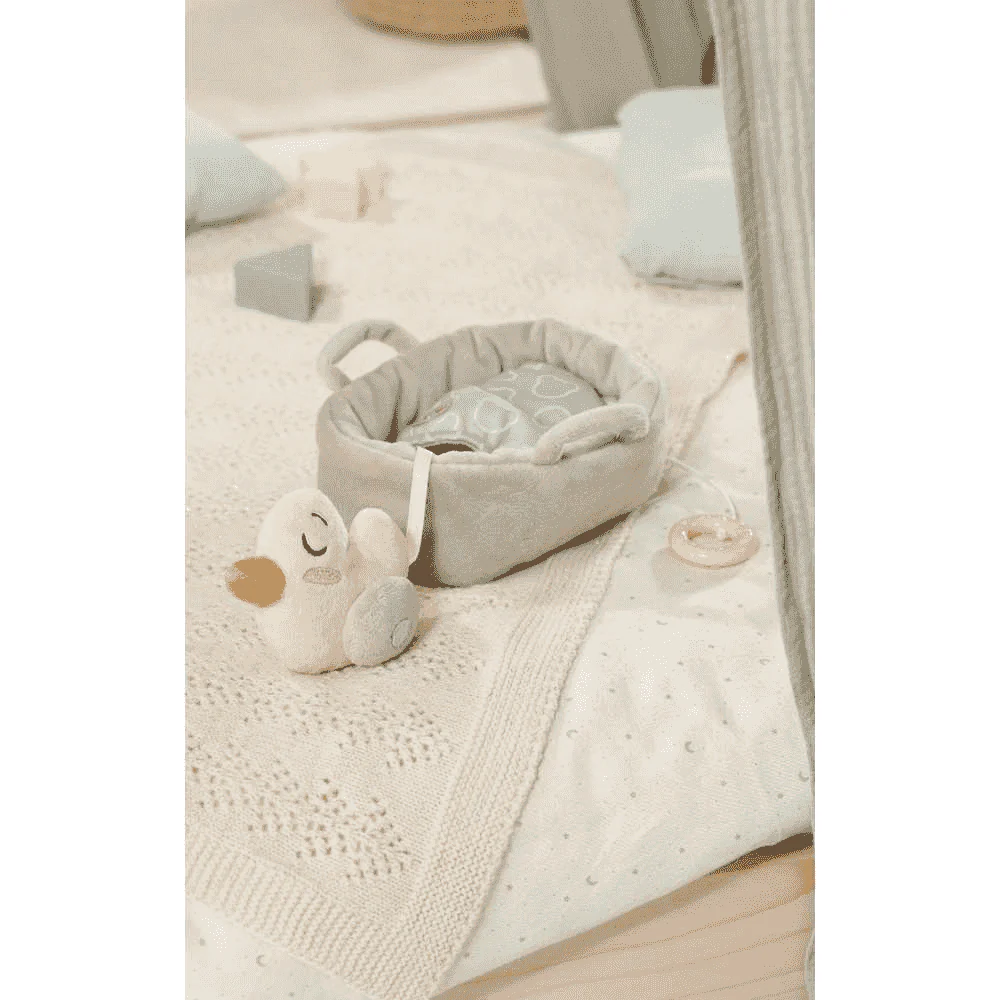 Baby Born Bebé Musical Berta – Peluche musical para bebés con nanas (0+ meses) | MGA - Image 4