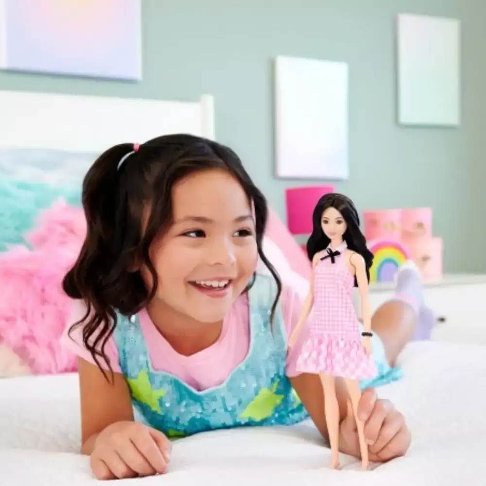 Barbie Fashionistas “Quick Curl” – Vichy rosa 65 Aniv. - Image 5