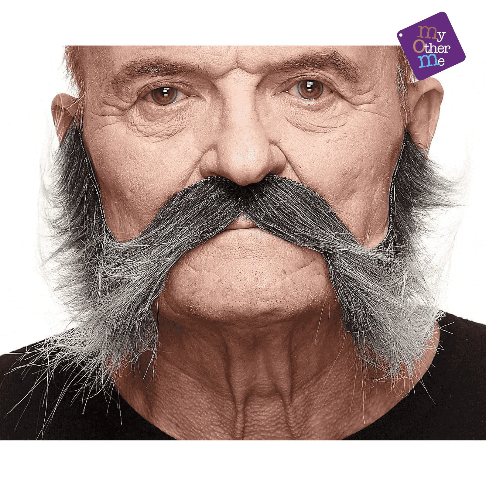 Bigote y patillas para disfraz