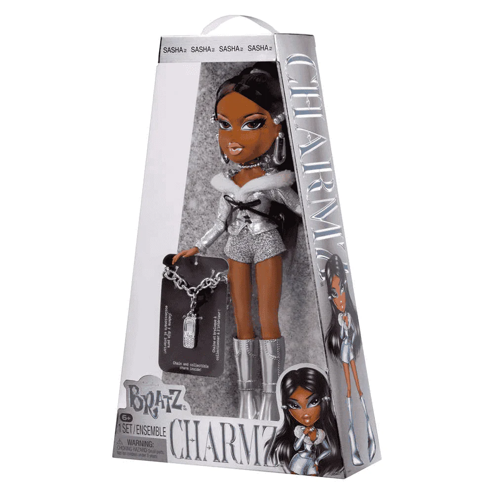 Bratz Stylin’ Charmz Muñeca Sasha Edición 25º Aniversario con Charm Coleccionable - Image 3