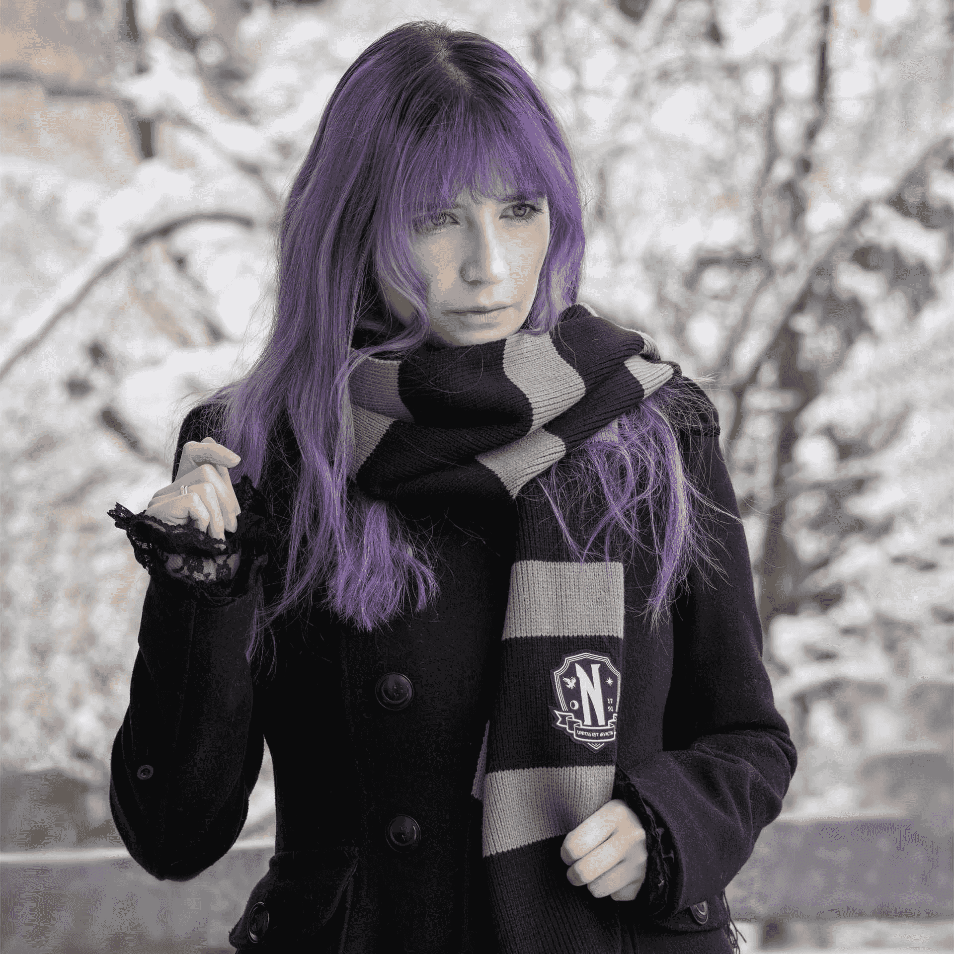 Bufanda 'Nevermore' de Netflix - Estilo Wednesday Addams - Image 2