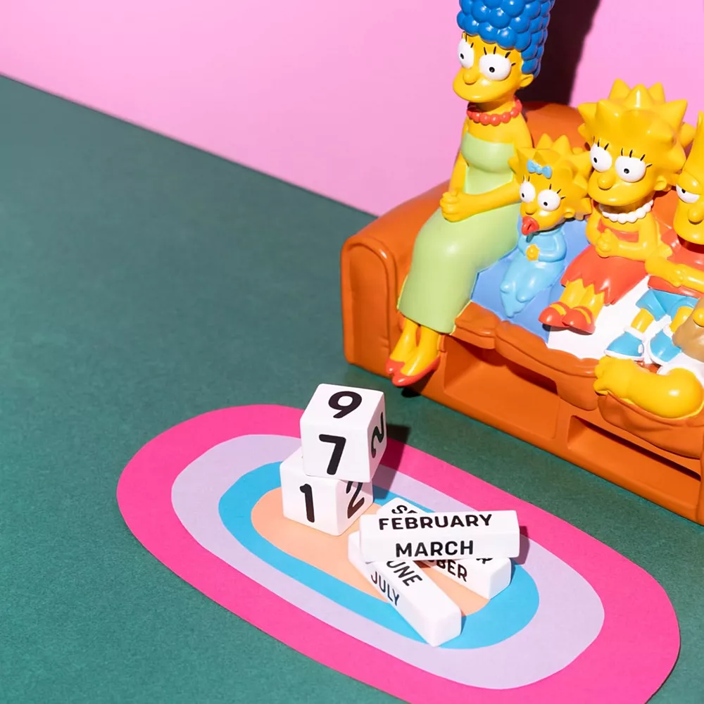 Calendario Perpetuo 3D Los Simpson en el sofá - Image 2