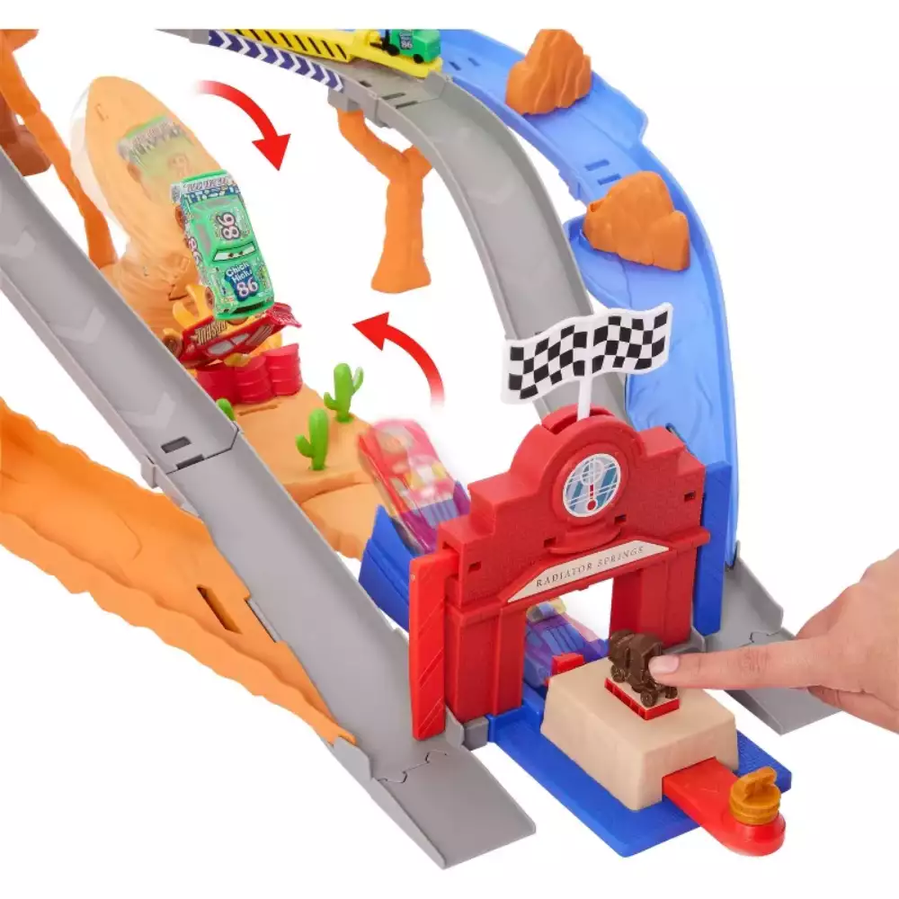 Disney Pixar Cars Circuito de Rescate en Radiador Springs – Conjunto con Rayo McQueen, Chick Hicks y - Image 5