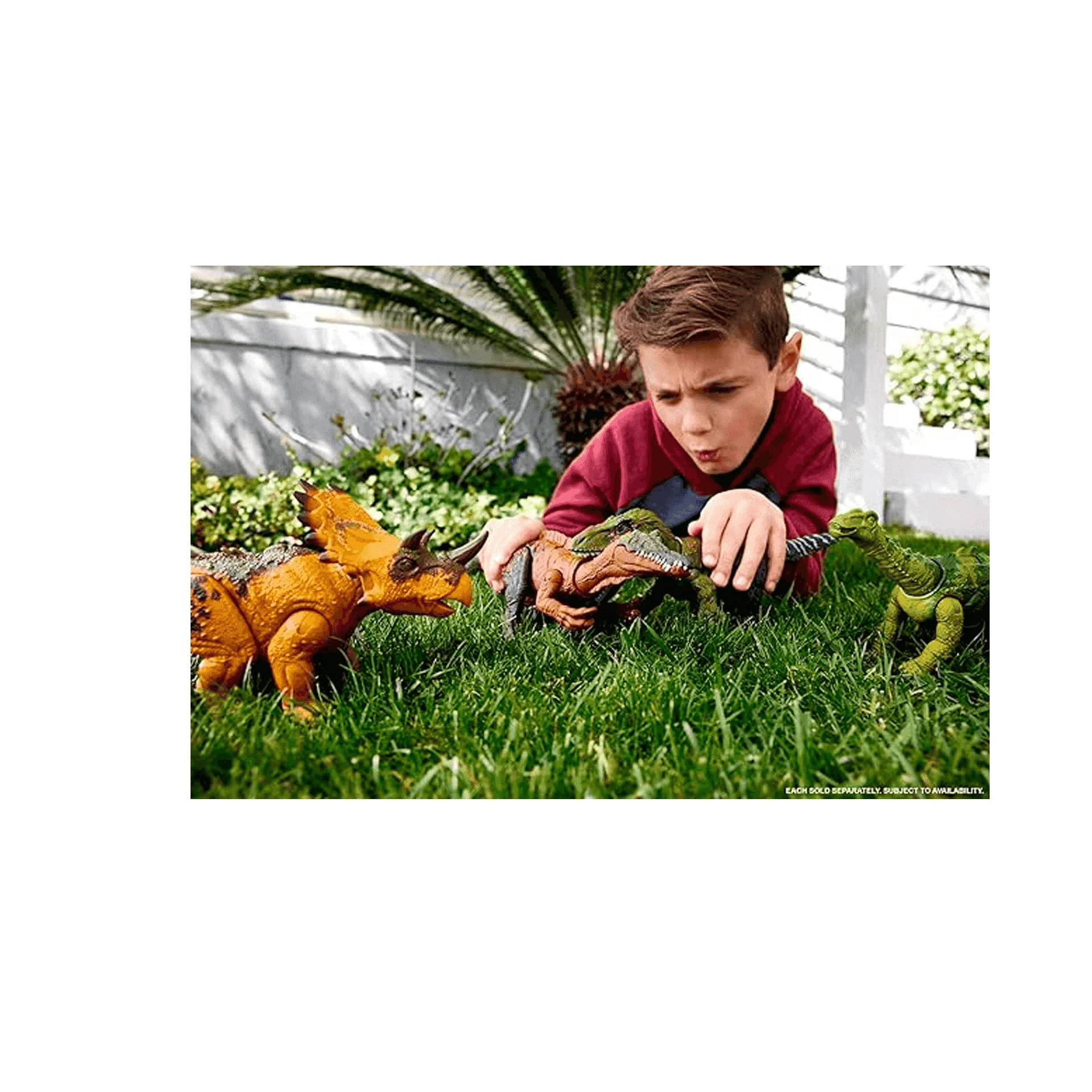 Jurassic World Wild Roar Regaliceratops - Image 3