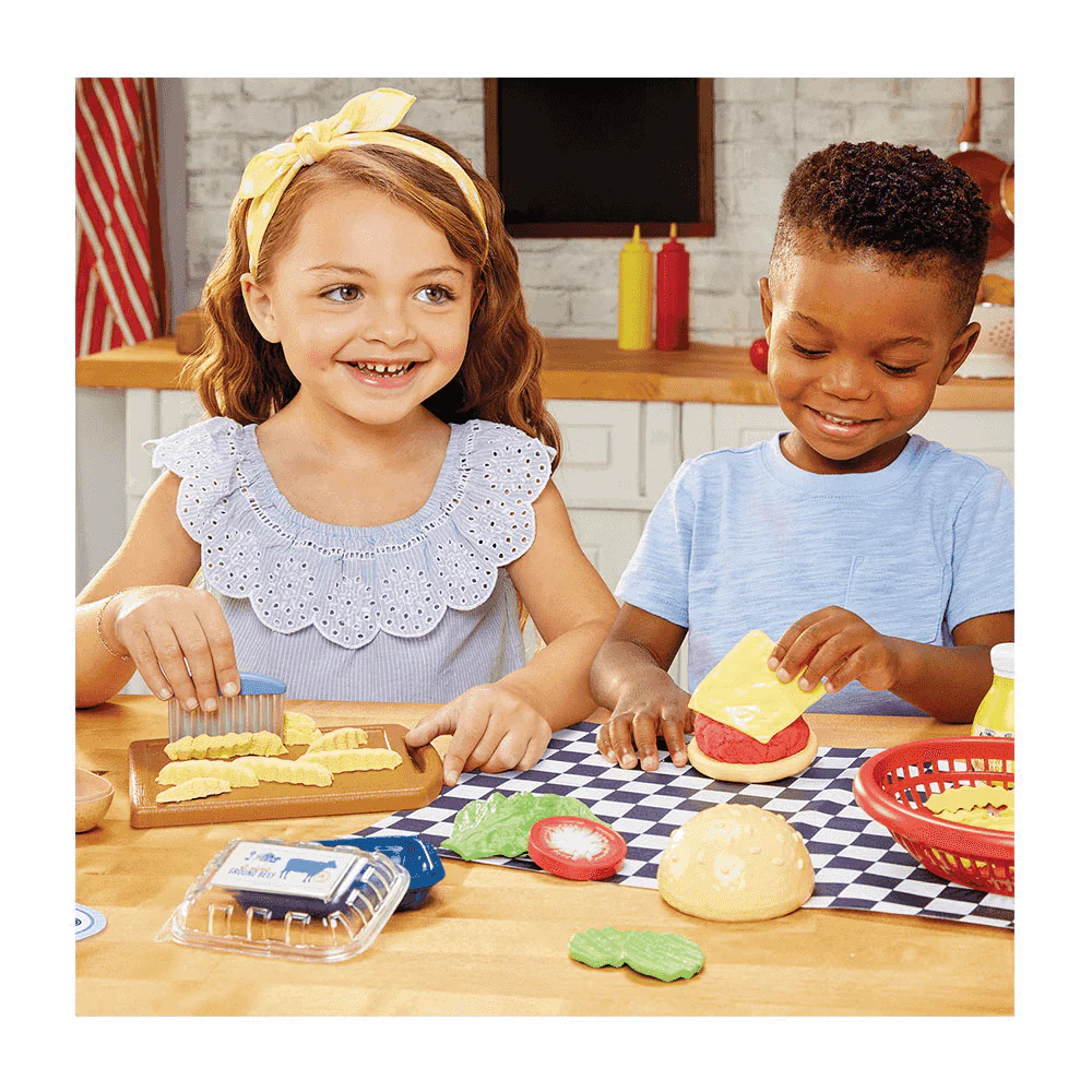 Kit Hamburguesa Creative Chefs – Little Tikes - Image 2