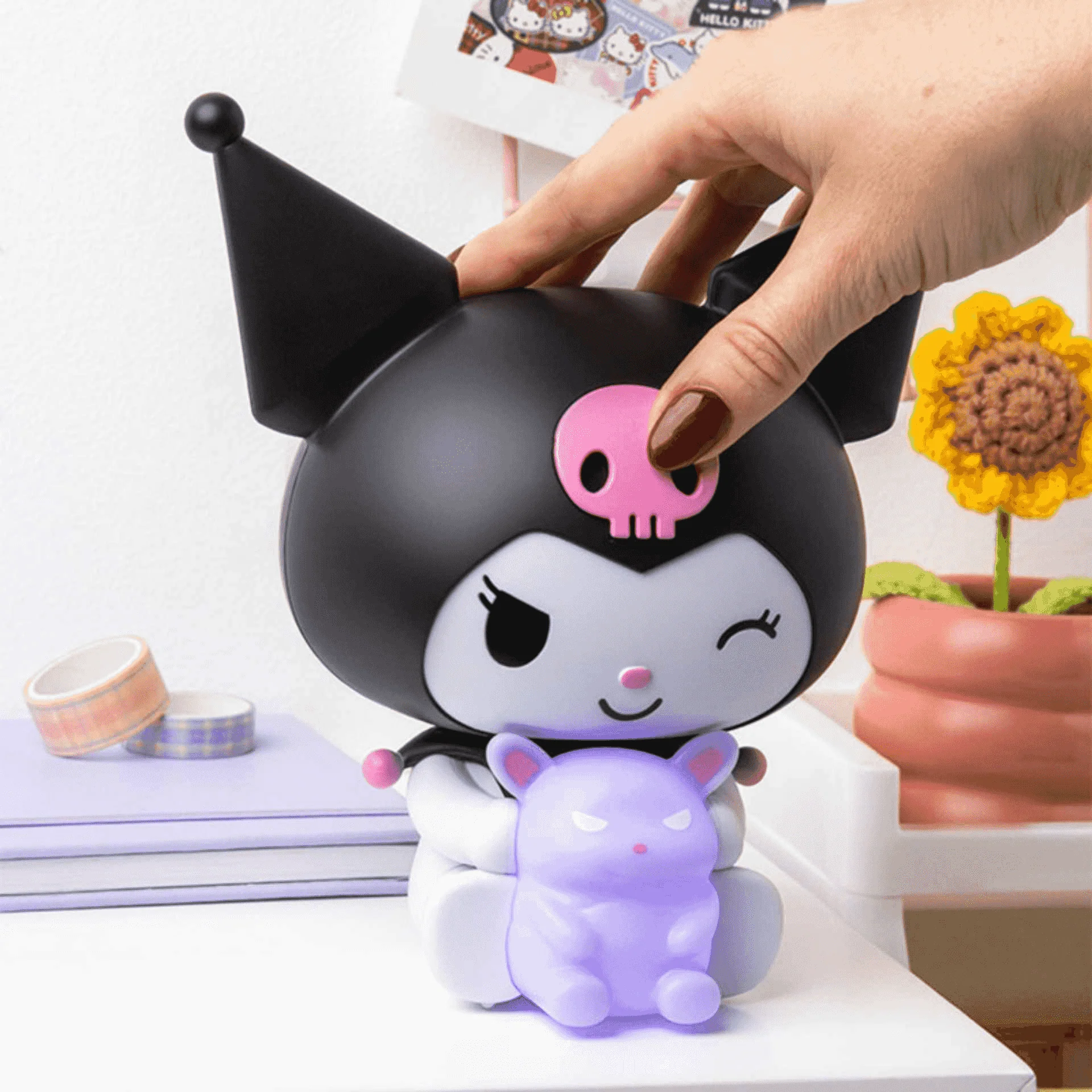 Lámpara Decorativa Kuromi GloBuddies de Paladone - Image 5