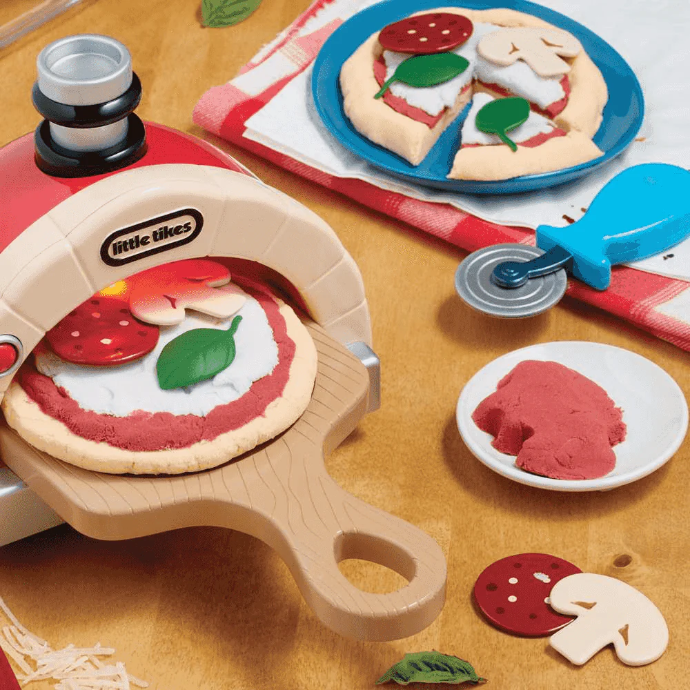 Little Tikes Creative Chefs Pizza Kit Horno de Pizza Infantil con 18+ Accesorios - Image 2