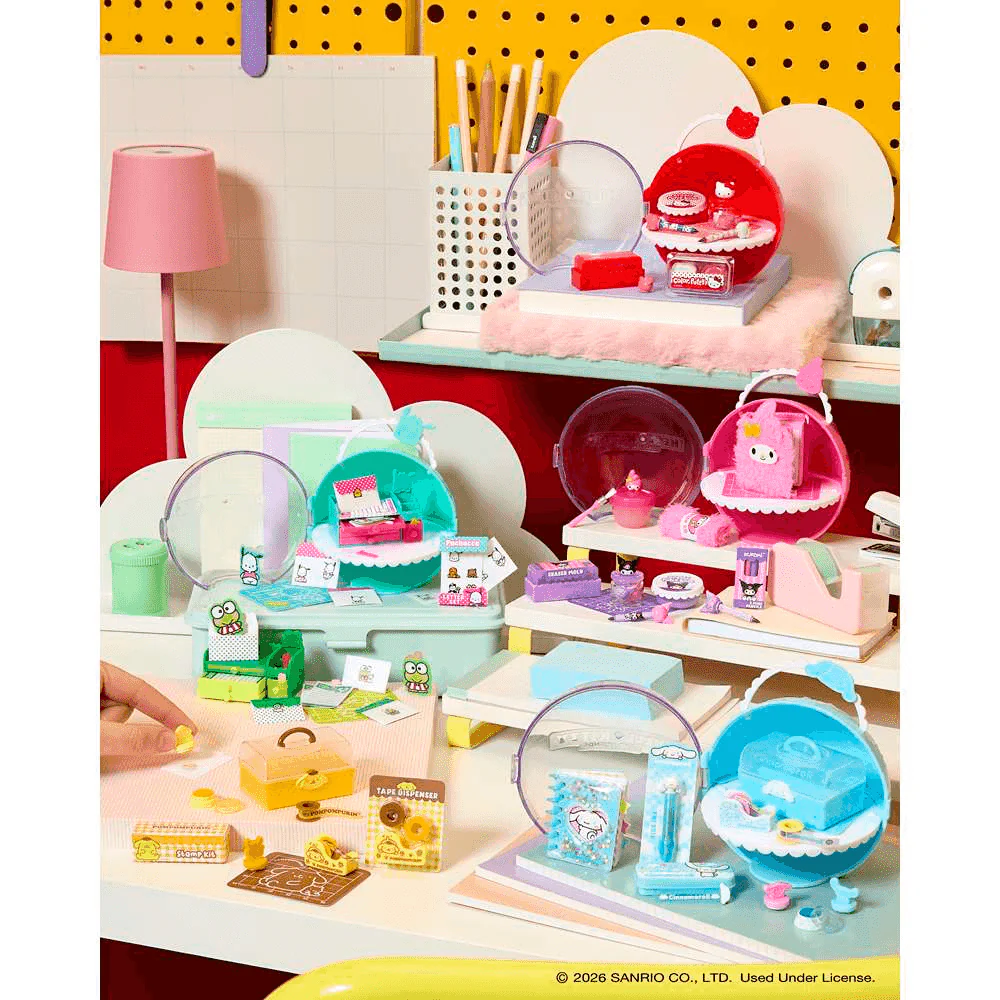 Miniverse Make It Mini Hello Kitty Serie 3 Bola Sorpresa Papelería en Miniatura MGA - Image 3