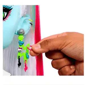 Monster High Frankie Stein Styling Head – Más de 65 accesorios - Image 3