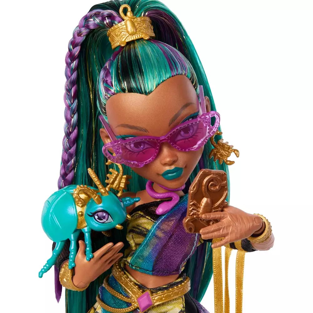 Monster High Nefera De Nile – Muñeca con mascota Lavish y 7 accesorios - Image 2