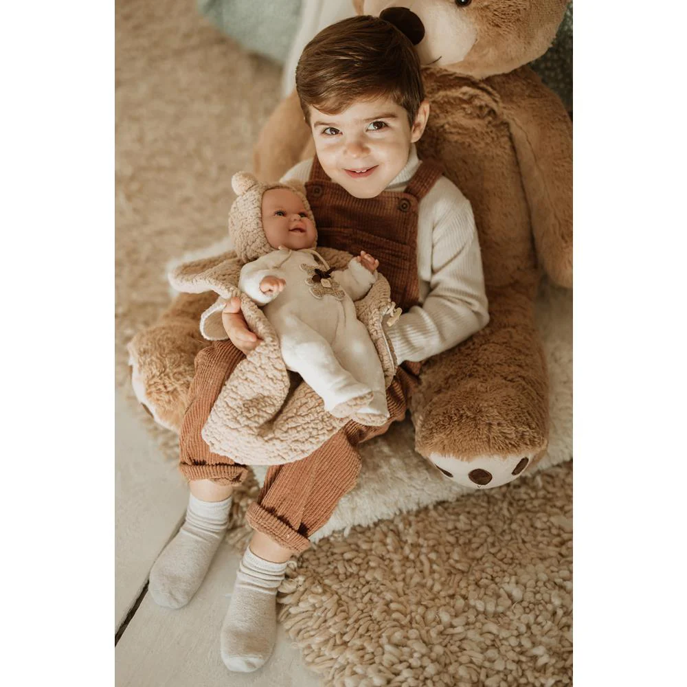 Muñeca Arias Babyto Marrón con Manta de Osito y Peso Realista 35 cm - Image 6