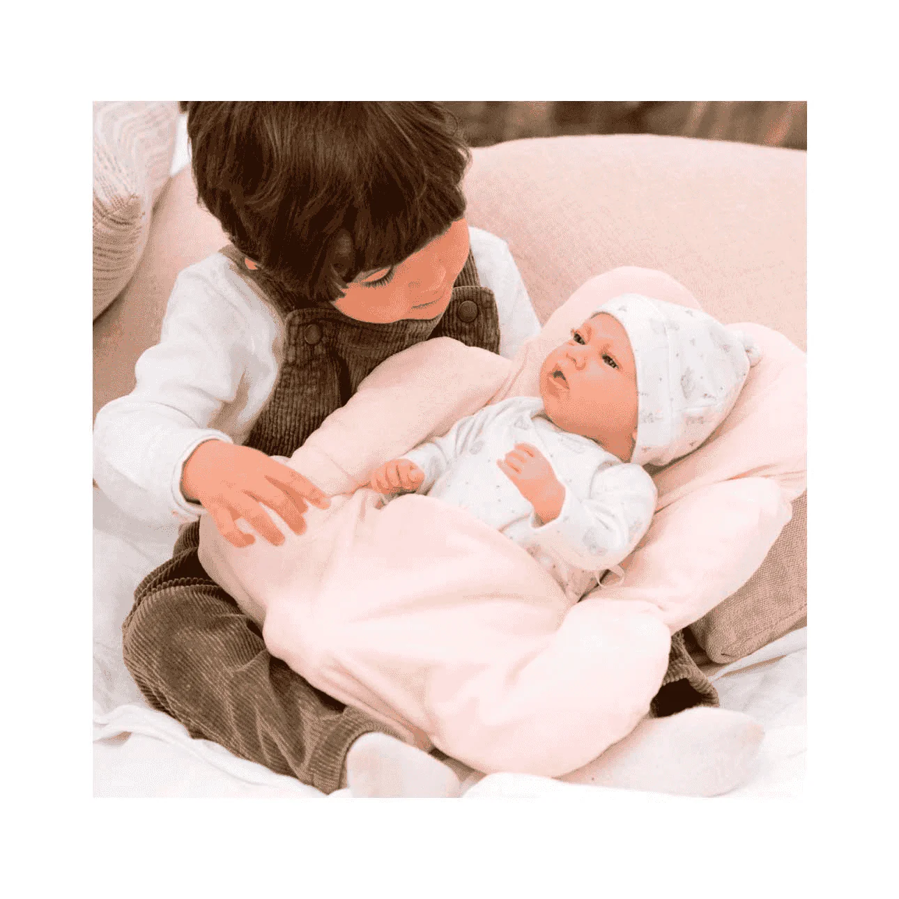 Muñeca Elegance Dafne 40 cm con saco de Nube y peso - Image 8