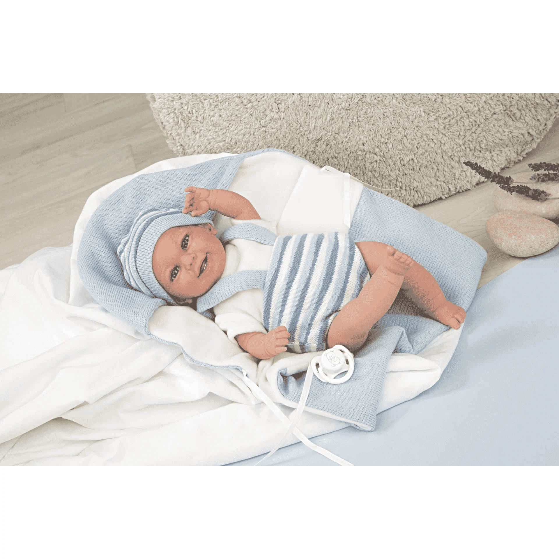 Muñeco Elegance de 35 cm Babyto azul con manta - Image 2