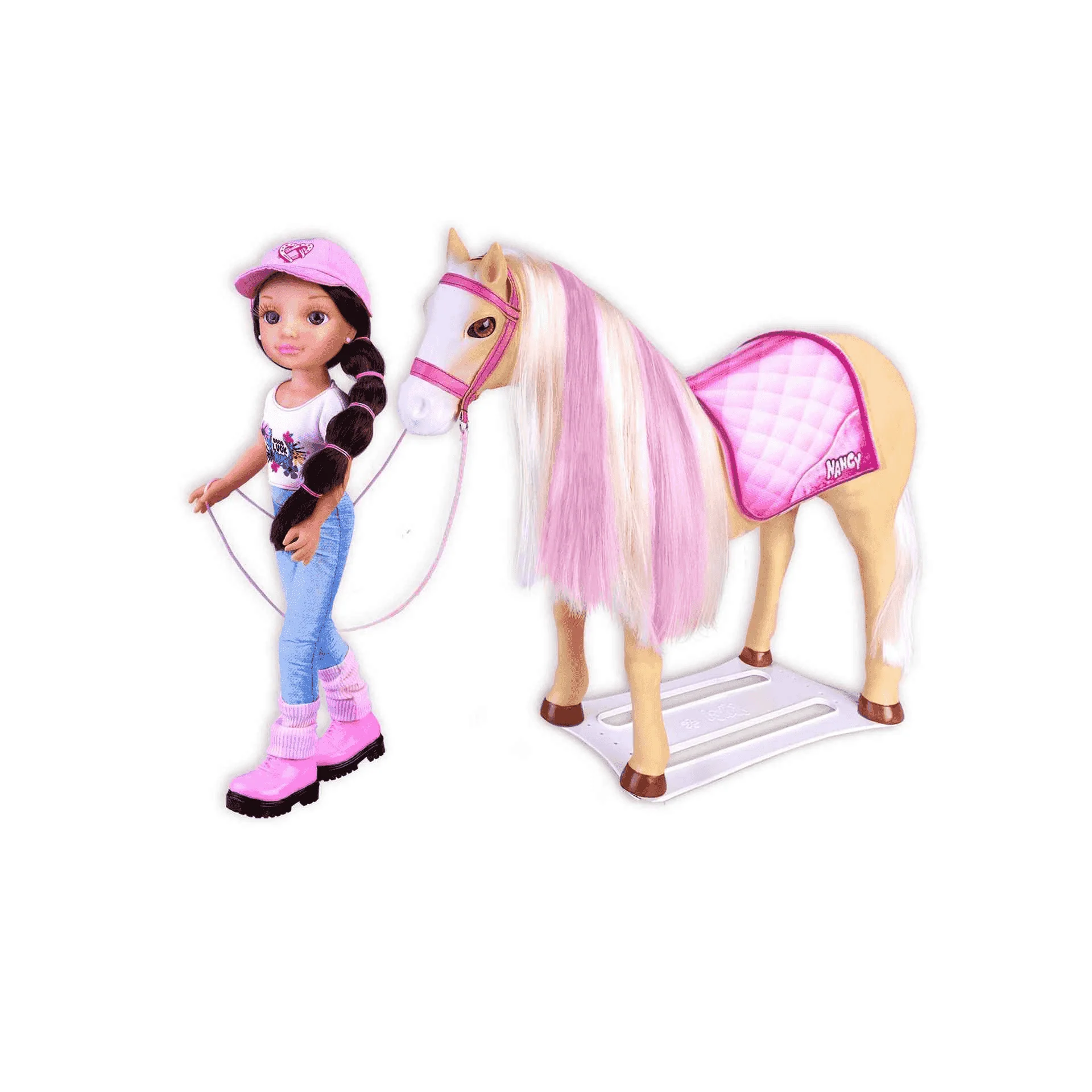 Nancy, Un Dia Con Su Caballo