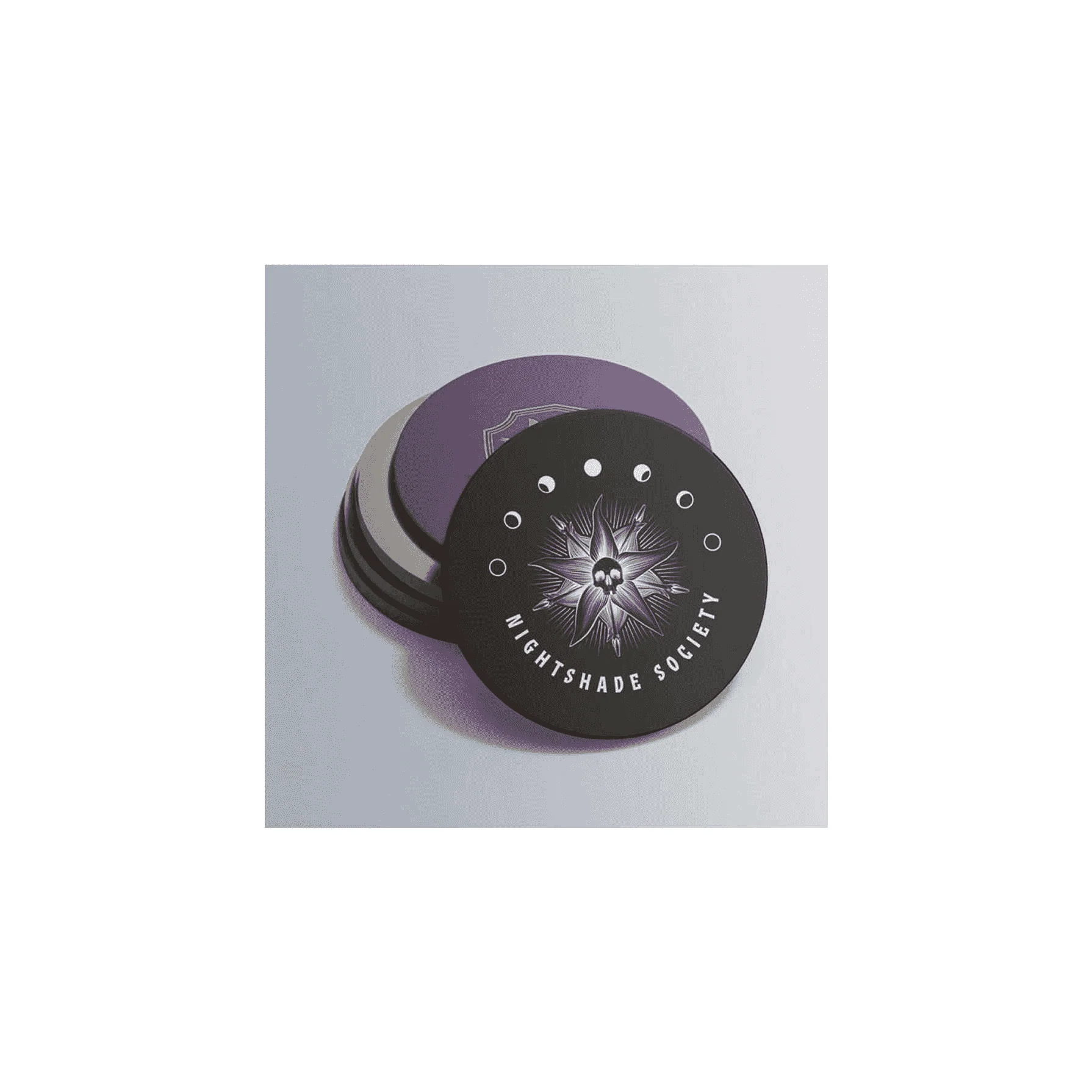 Posavasos 'Nightshade Society' – Producto Oficial de la Serie 'Wednesday' de Netflix - Image 2