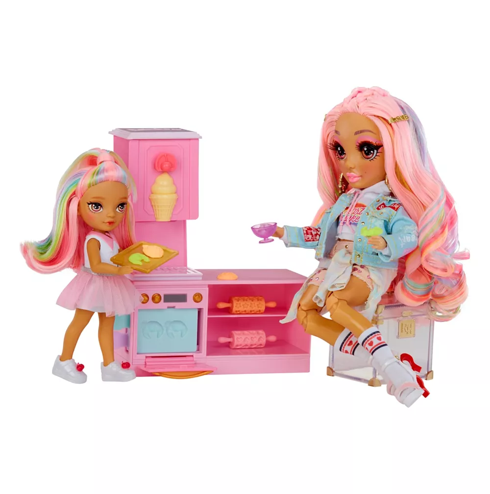 Rainbow High Minimuñeca Kandy Little Dessert Shop