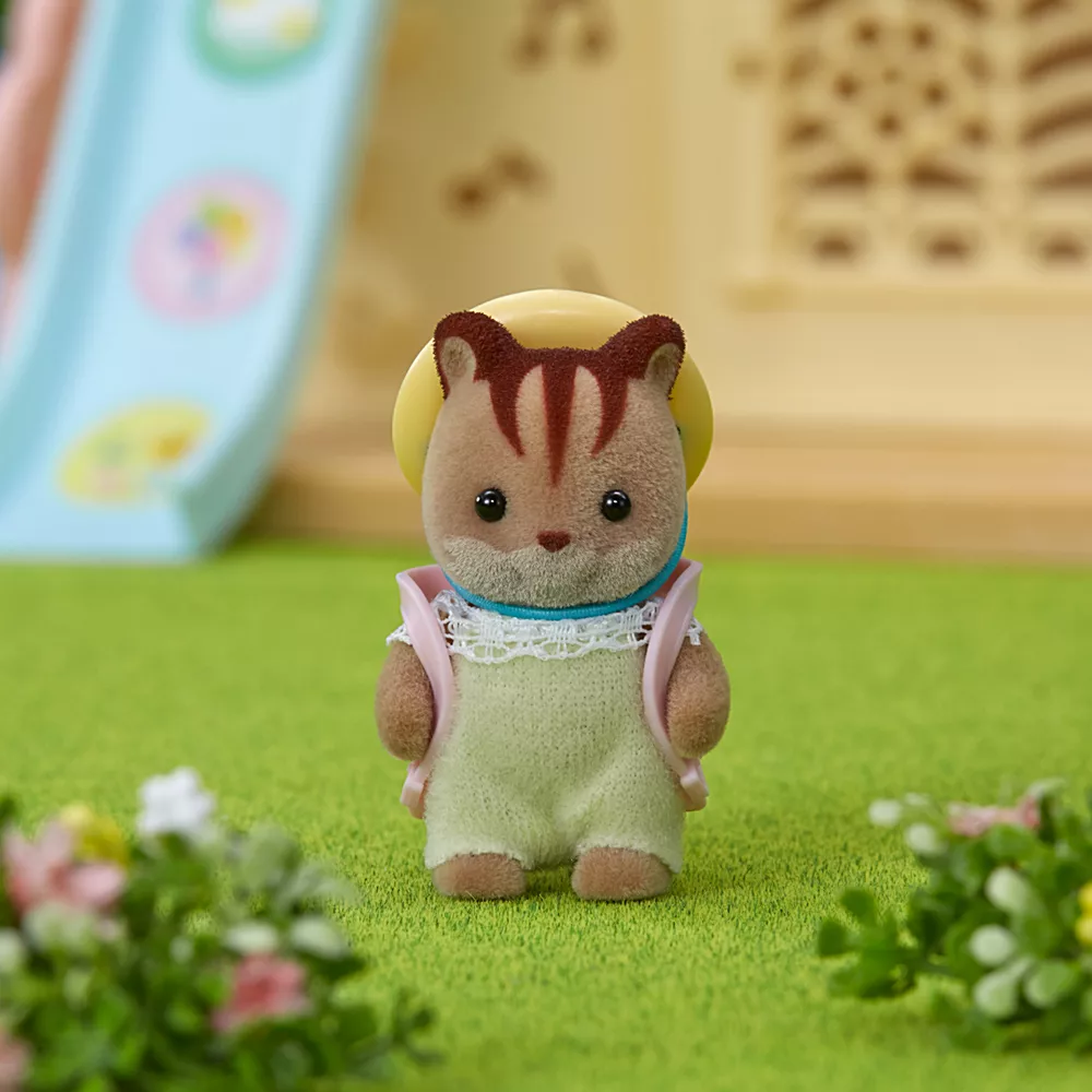 Sylvanian Families Bebe Ardilla de La Nuez - Image 3
