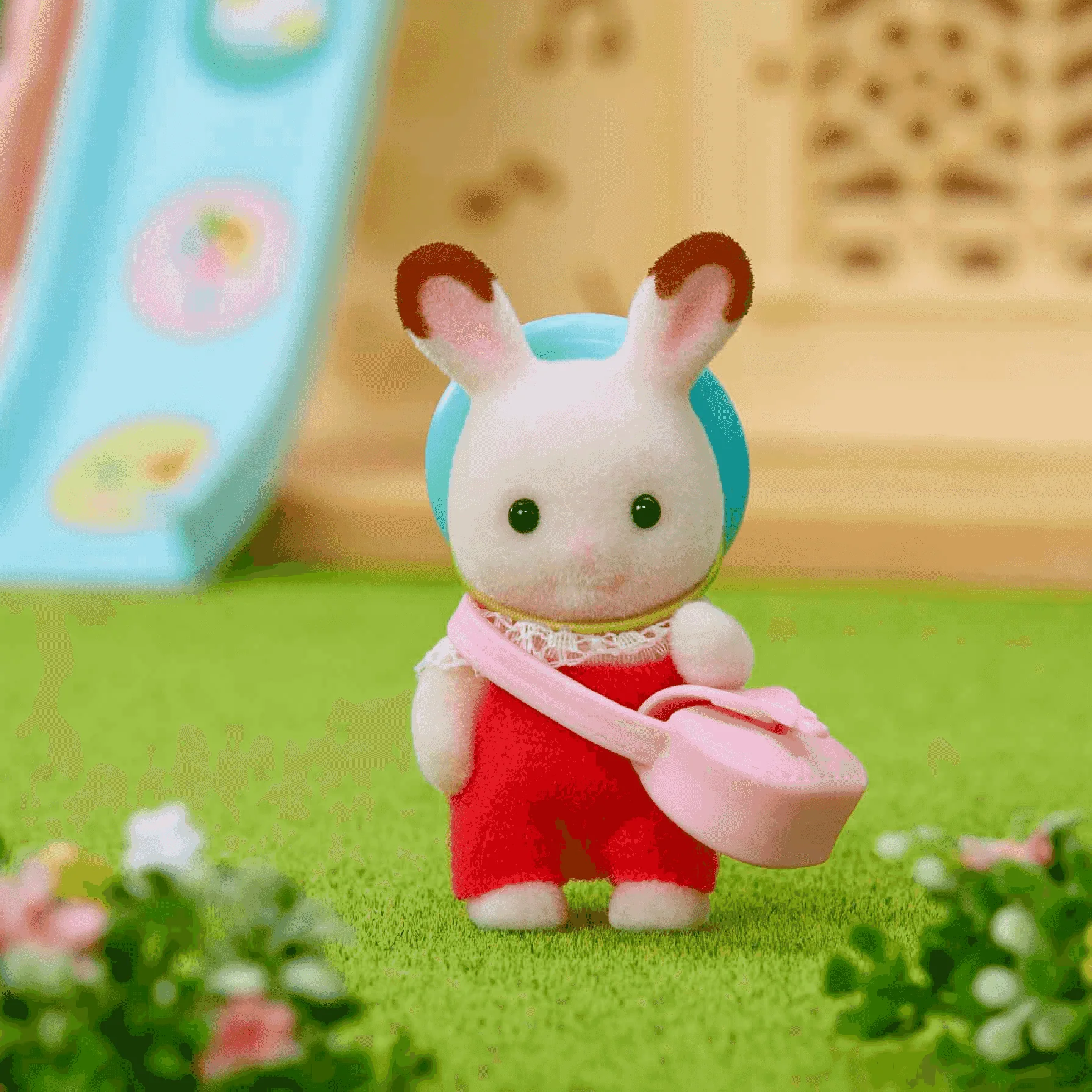 Sylvanian Families Bebe Conejo Chocolate - Image 2