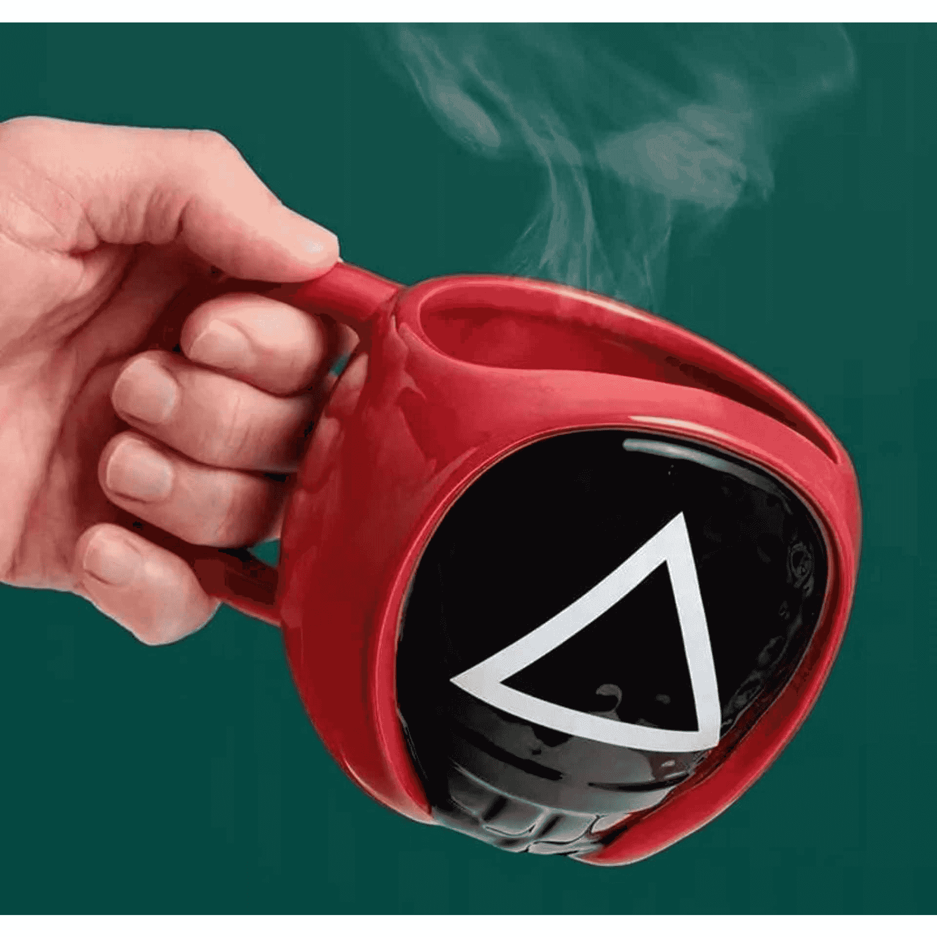 Taza 3D Guardia Triángulo El Juego del Calamar – 500 ml - Image 3