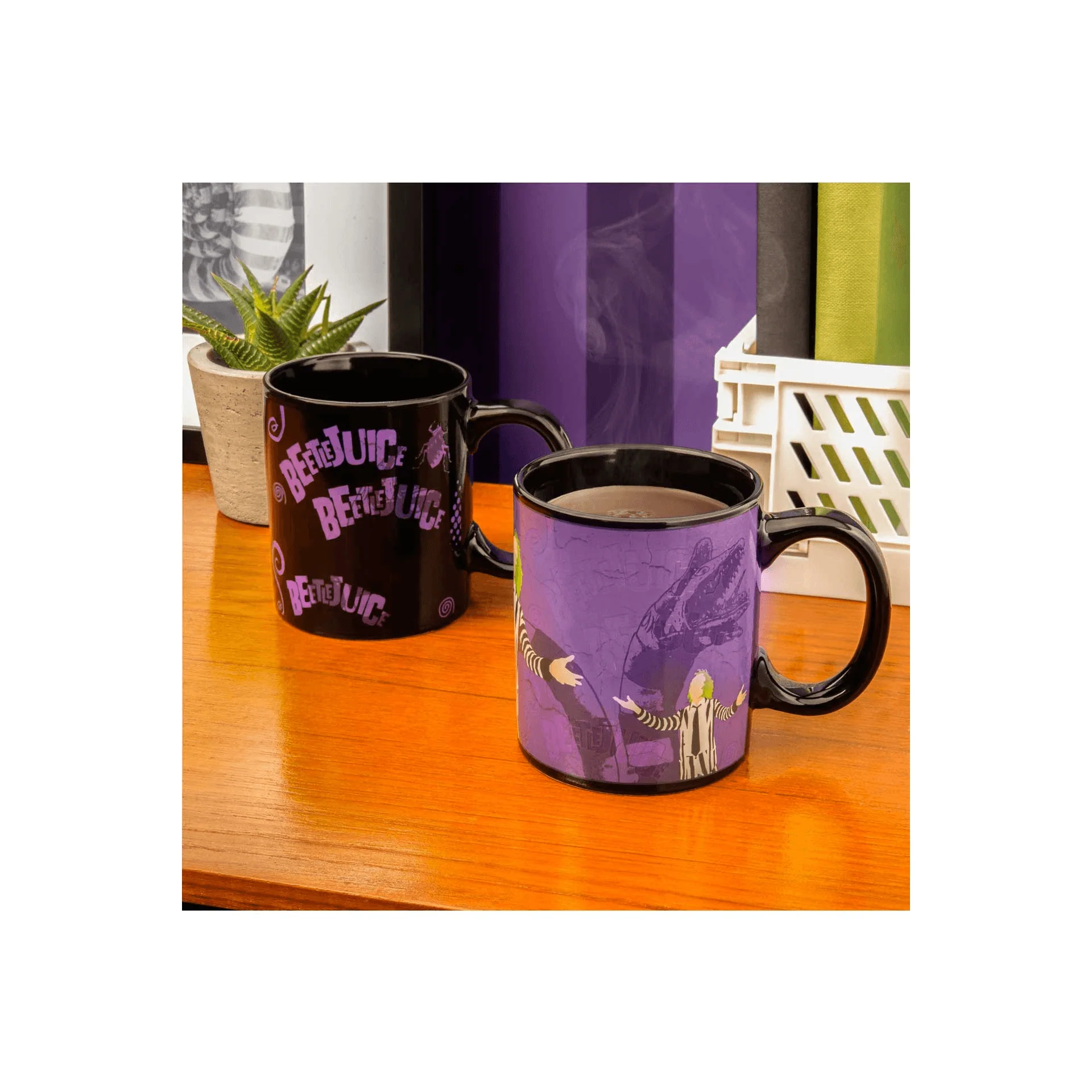 Taza termocromática BeetleJuice de 300 ml - Image 2