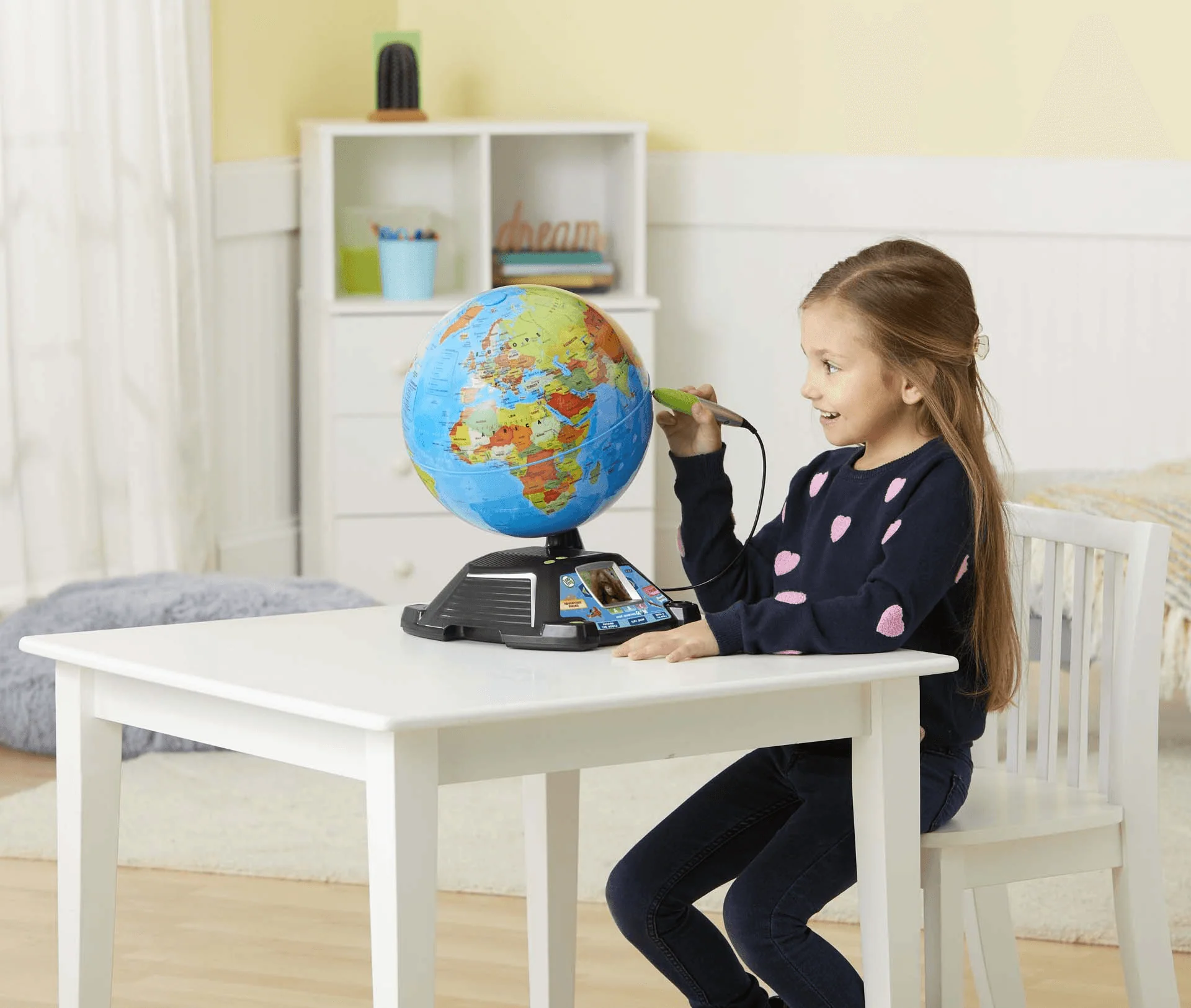 VTech Leapfrog Globo terráqueo multimedia Pantalla HD y +600 vídeos BBC - Image 4